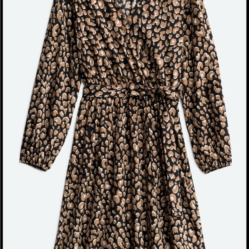 Kaileigh Black and Tan Patterned Dress